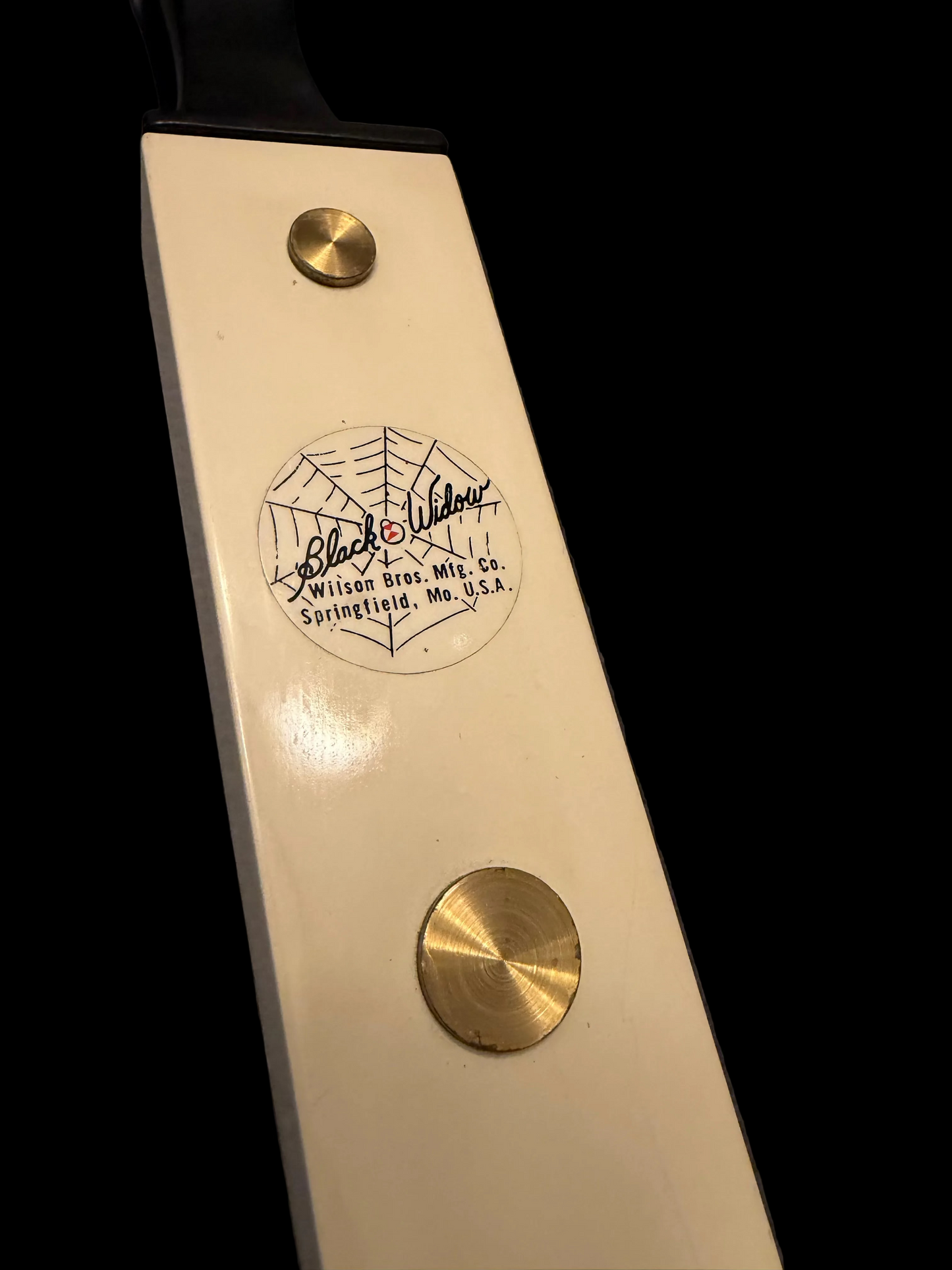 Black Widow Model 1225