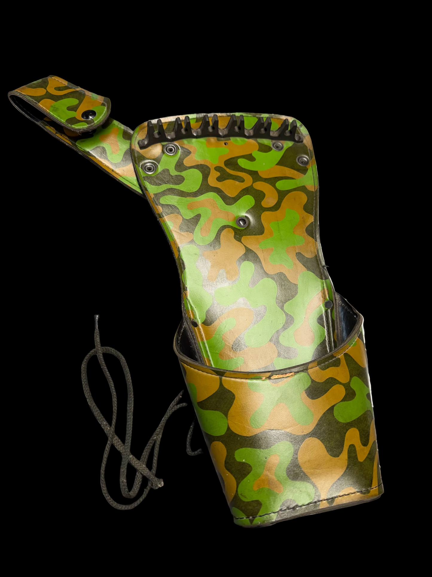 Vintage Kolpin Hip Quiver