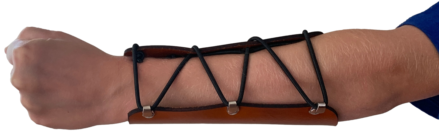 Classic Youth Arm Guard - Saddle Tan