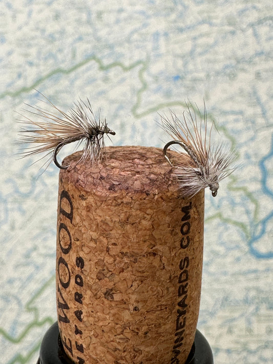 Grizzly Hackle Gray North Branch Caddis Dry Fly